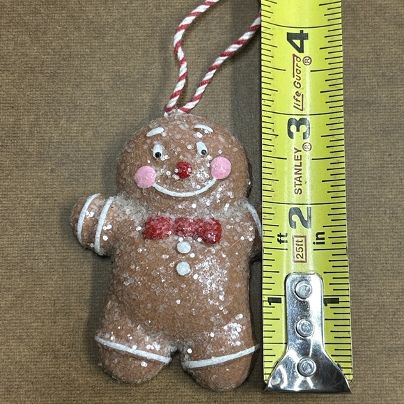 Department 56 Gingerbread Christmas Ornament One Perfect Man - Picture 16 of 16